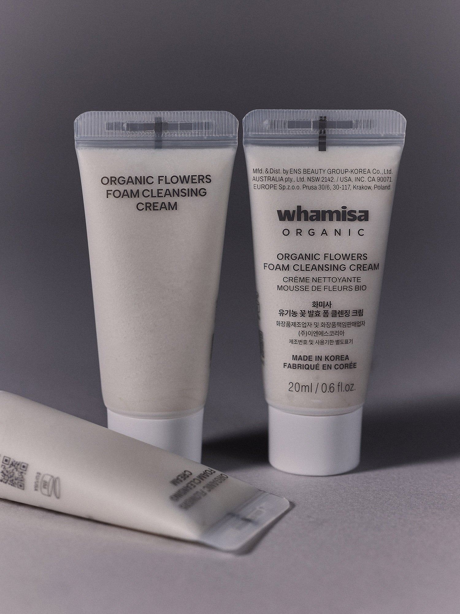 WHAMISA Organic Flowers Foam Cleansing Cream