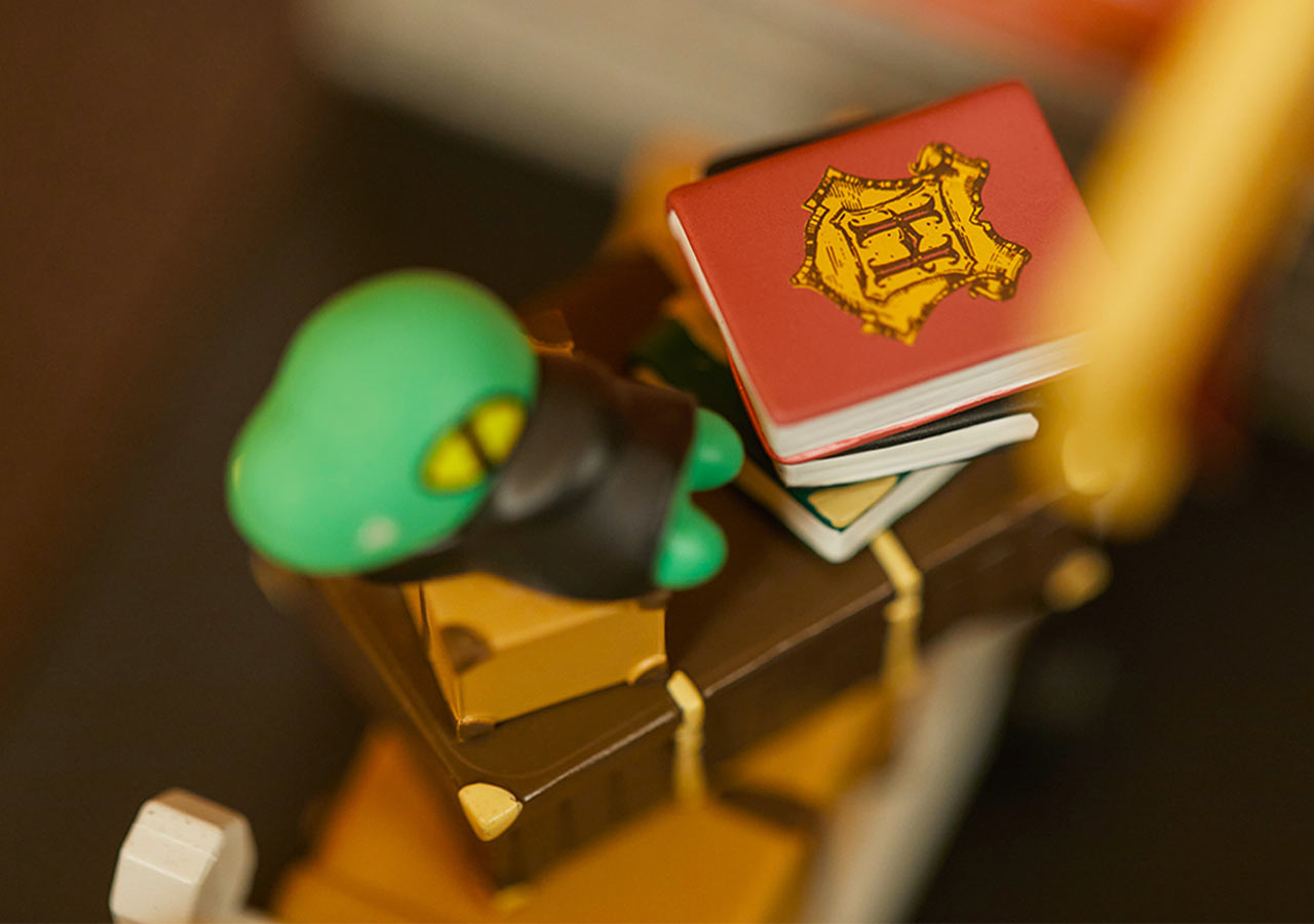 XFriends Figurine Chunsik - Official Kakao Friends merchandise | Koolseoul