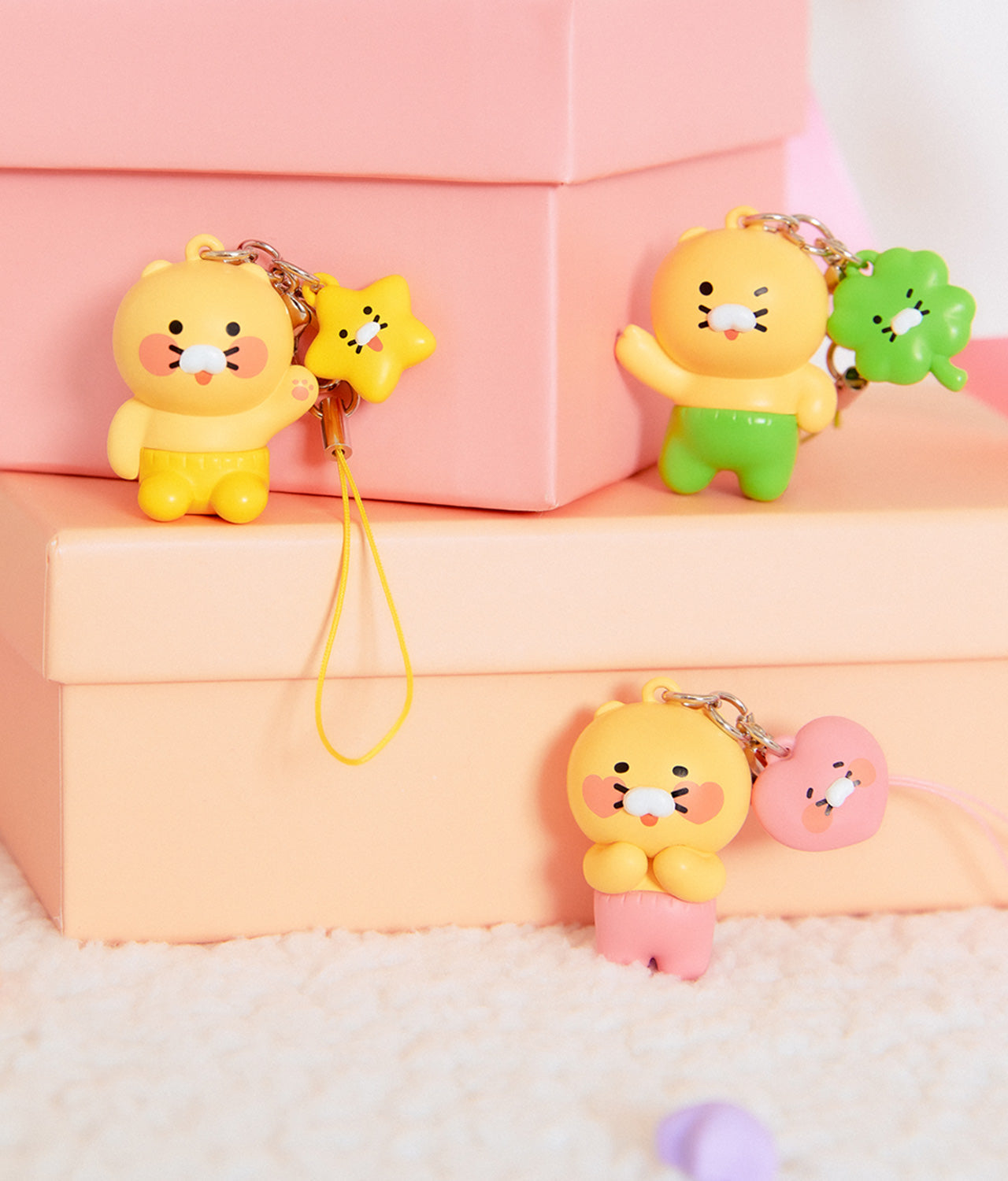 Mini Figurine Keychain Chunsik - Official Kakao Friends merchandise | Koolseoul