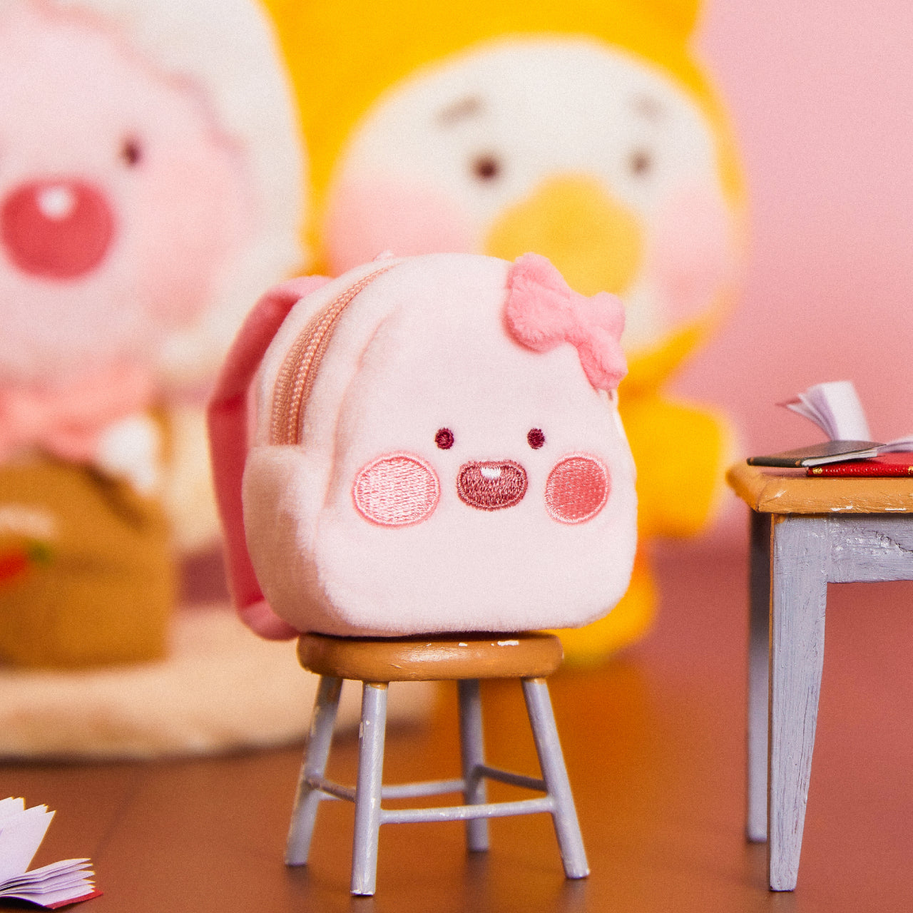 (OOTD) Plush Apeach Backpack - Korean kawaii Kakao Friends | Koolseoul