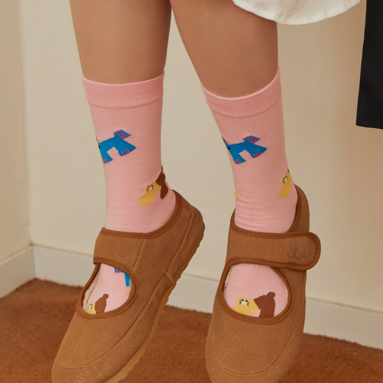 XFriends Socks(Rose) Chunsik - Official Kakao Friends merchandise | Koolseoul