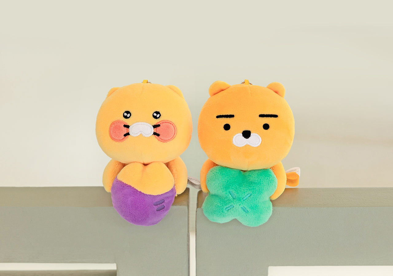 Plush Keychain Chunsik - Official Kakao Friends merchandise | Koolseoul