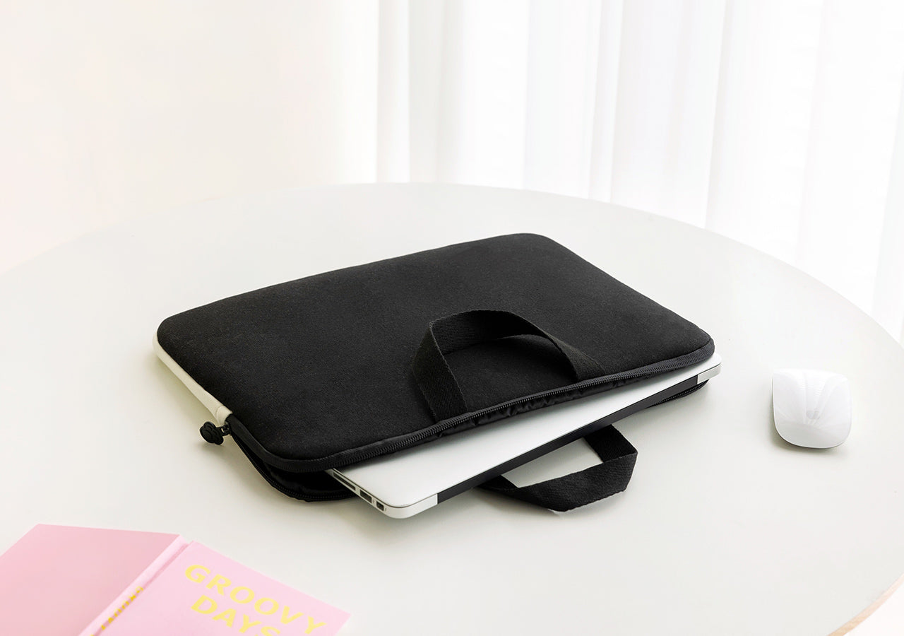 Chunsik Notebook Pouch 13 Laptop Sleeve - Official Kakao Friends merchandise | Koolseoul