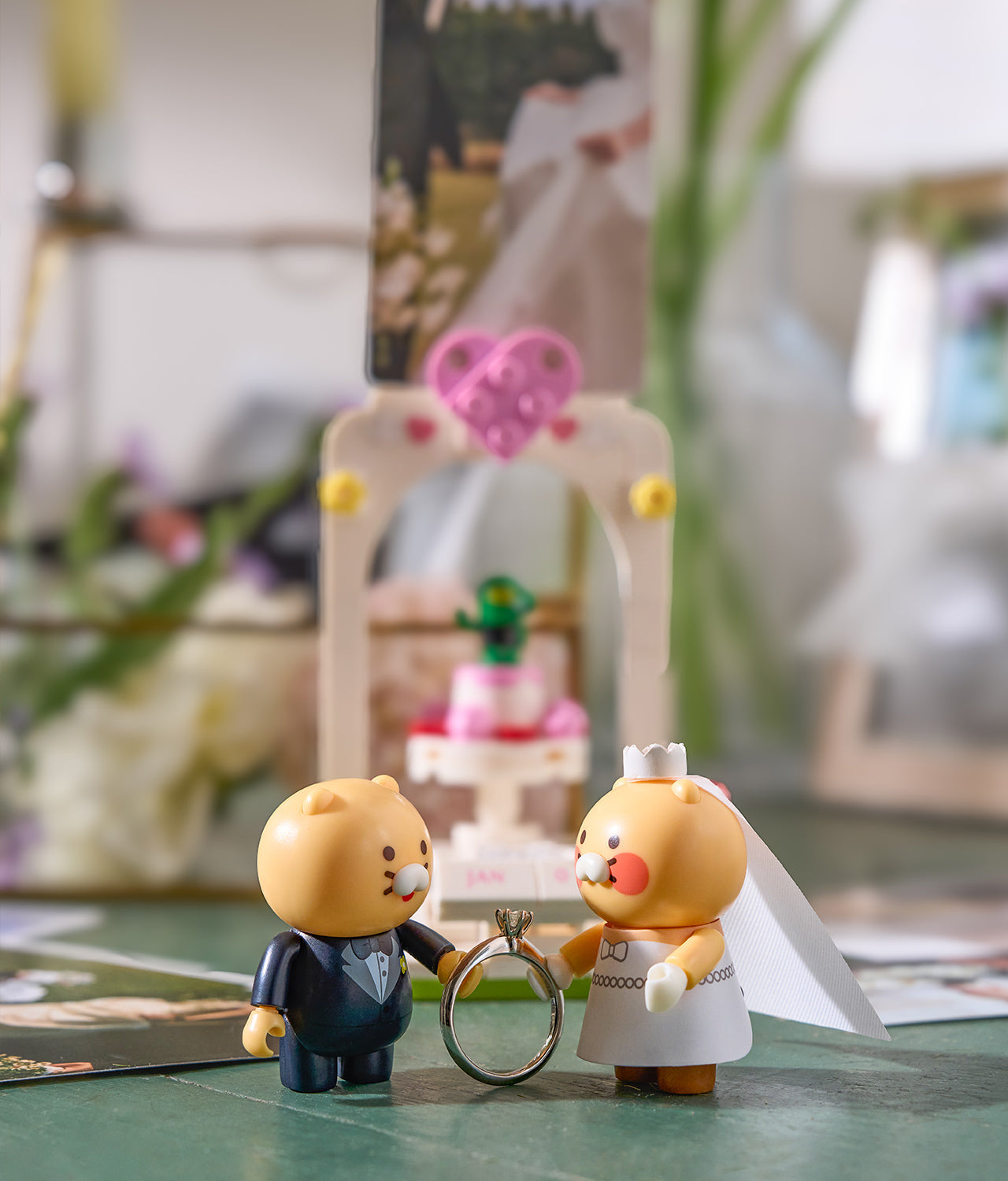 Figurine Chunsik - Official Kakao Friends merchandise | Koolseoul