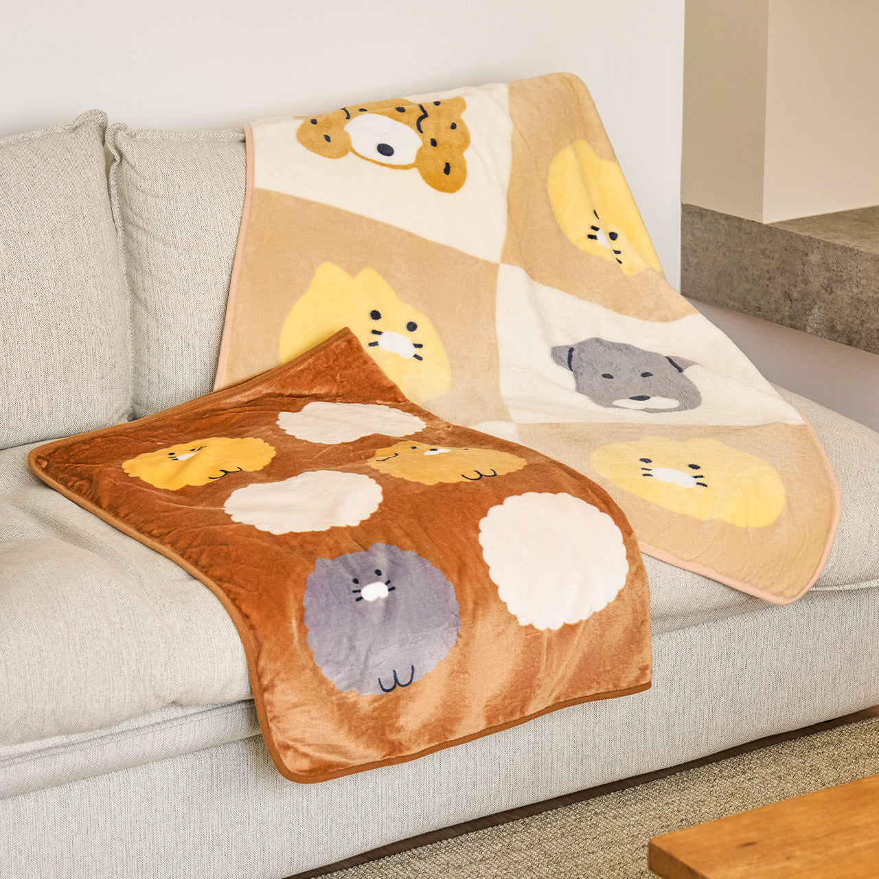 FRIENDAY Blanket Brown Chunsik - Korean kawaii Kakao Friends | Koolseoul
