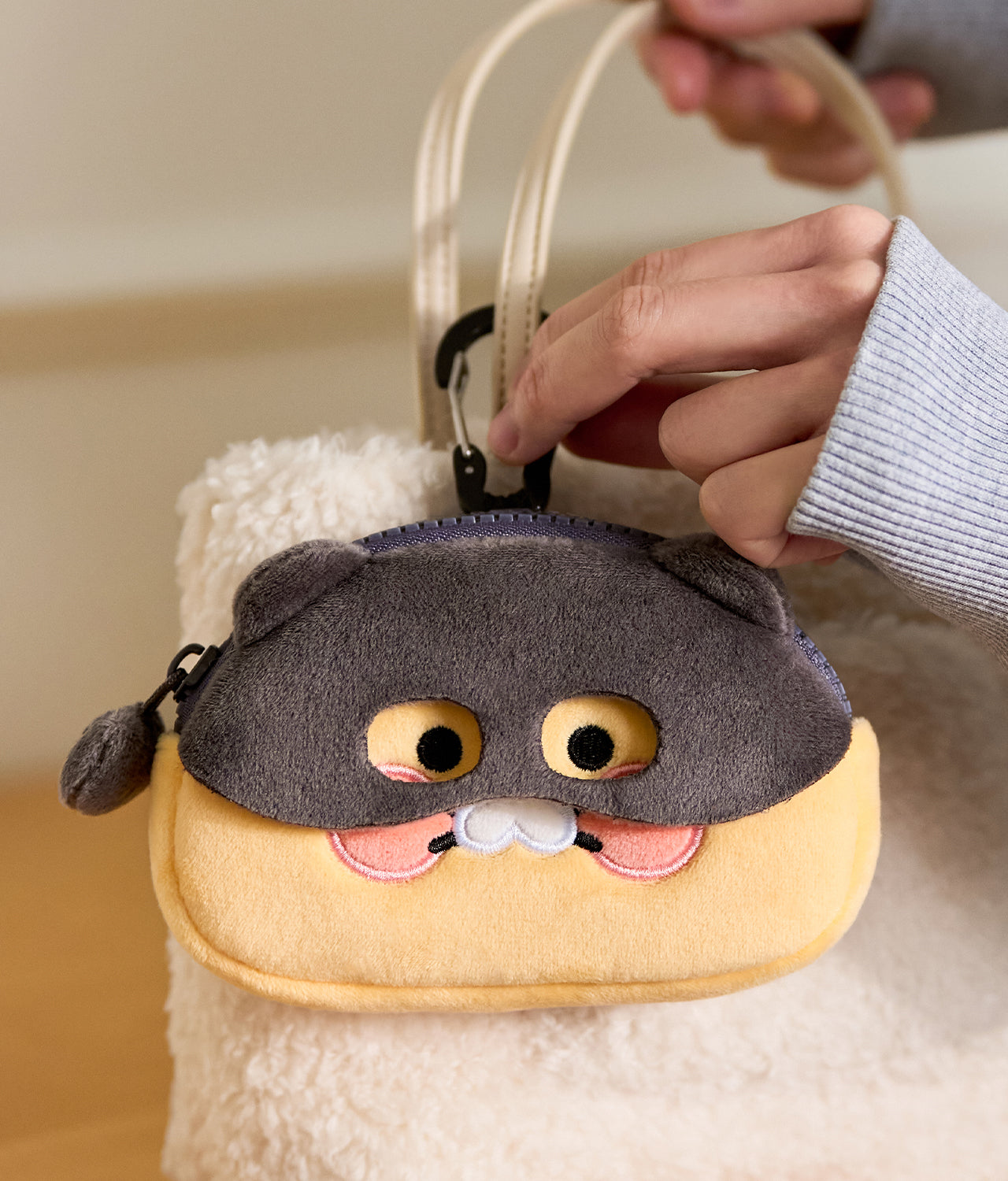 Pouch Chunsik - Official Kakao Friends merchandise | Koolseoul