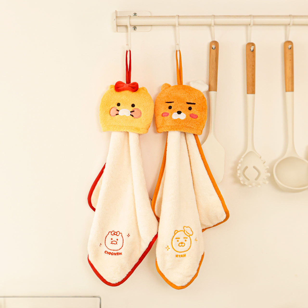 Kitchen 2P Set Ryan&Chunsik - Authentic Kakao Friends from Korea | Koolseoul