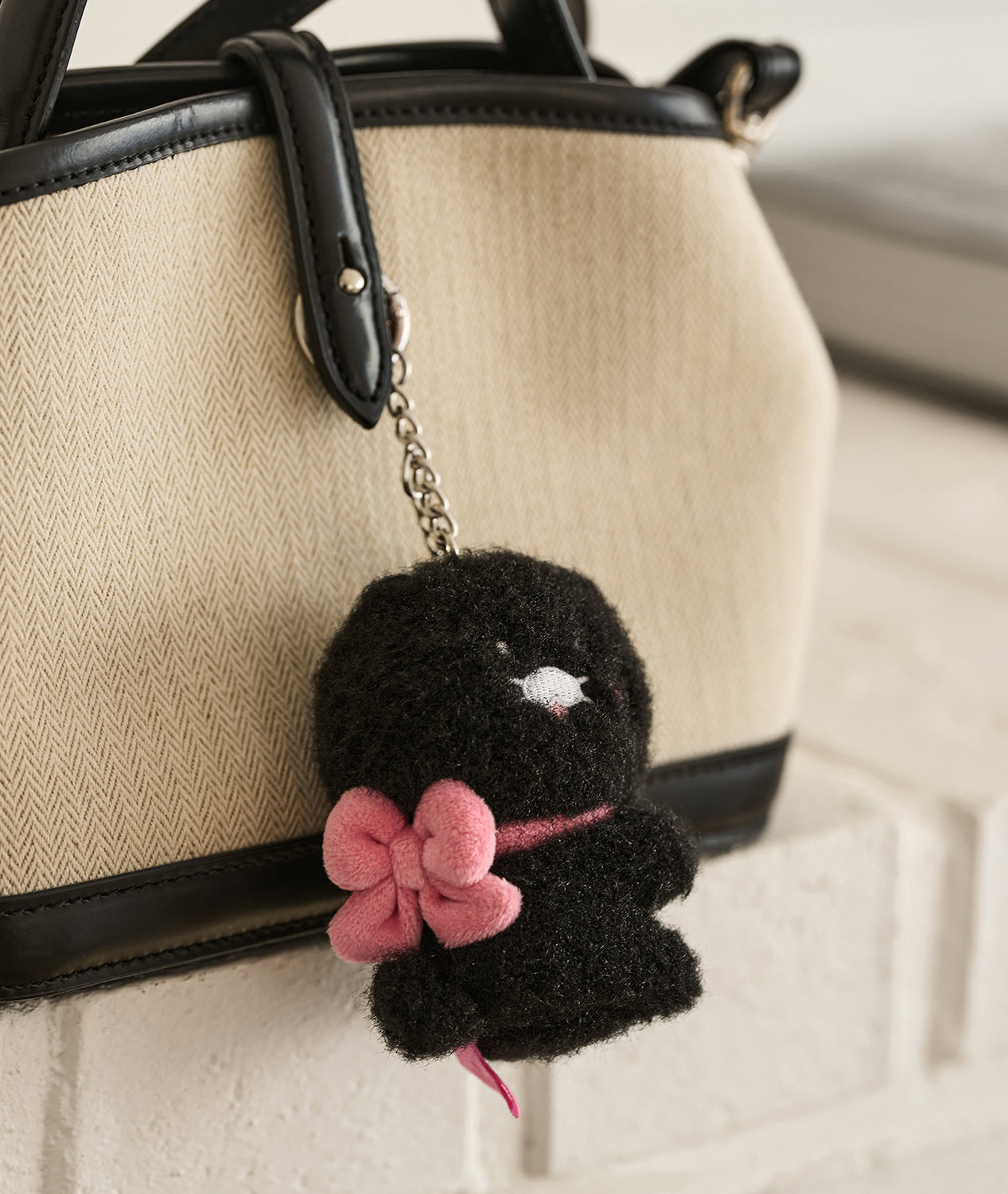 Black Magnet Keychain Plush Set Chunsik - Korean kawaii Kakao Friends | Koolseoul
