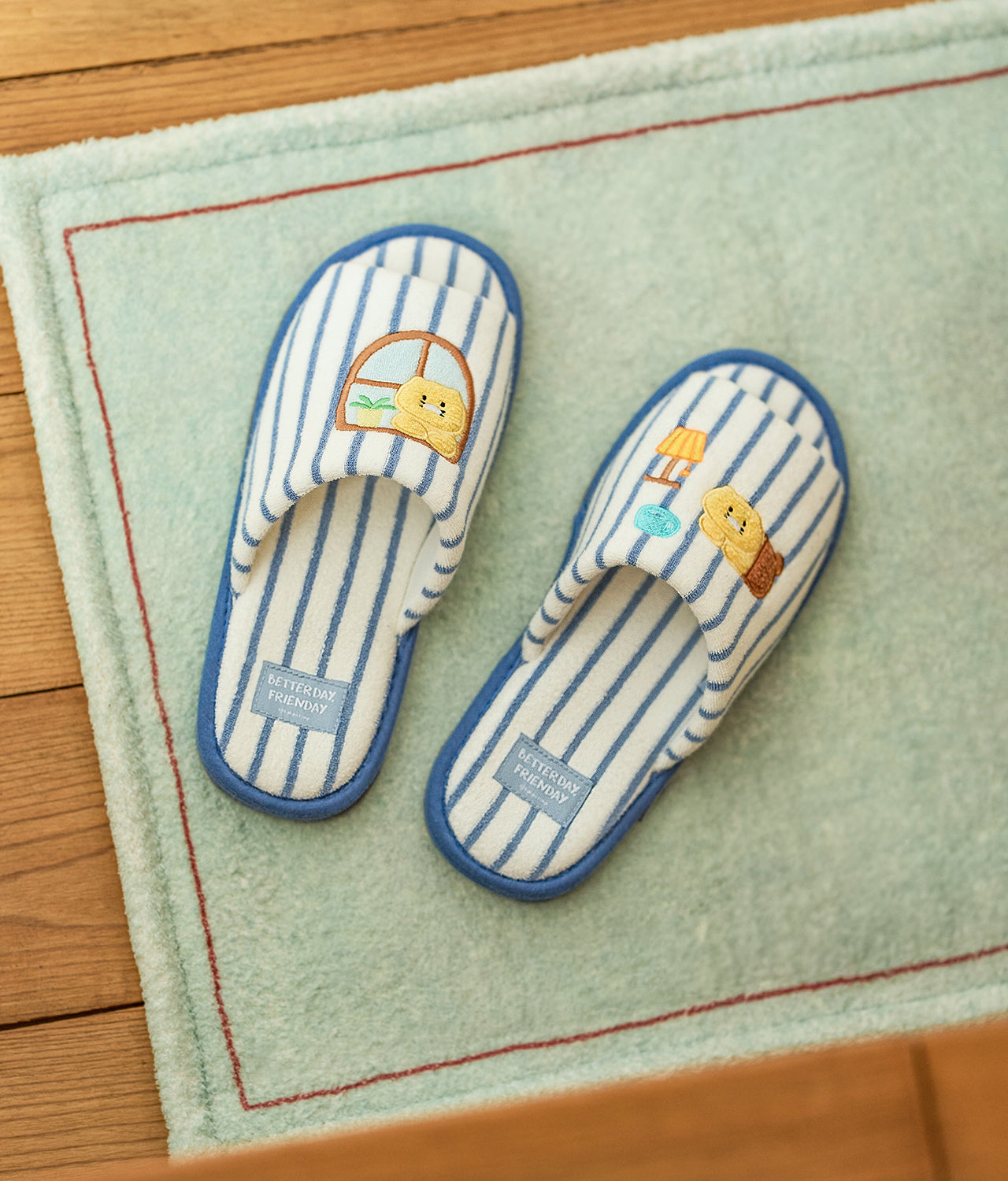 FRIENDAY Slippers Chunsik - Official Kakao Friends merchandise | Koolseoul