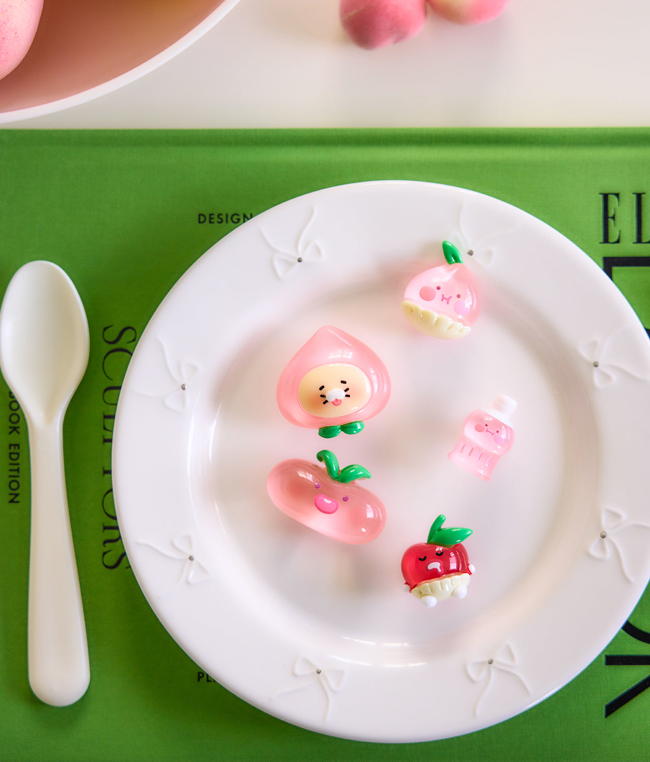 Peach Peach Accessoire Charm Set Friends - Official Kakao Friends merchandise | Koolseoul