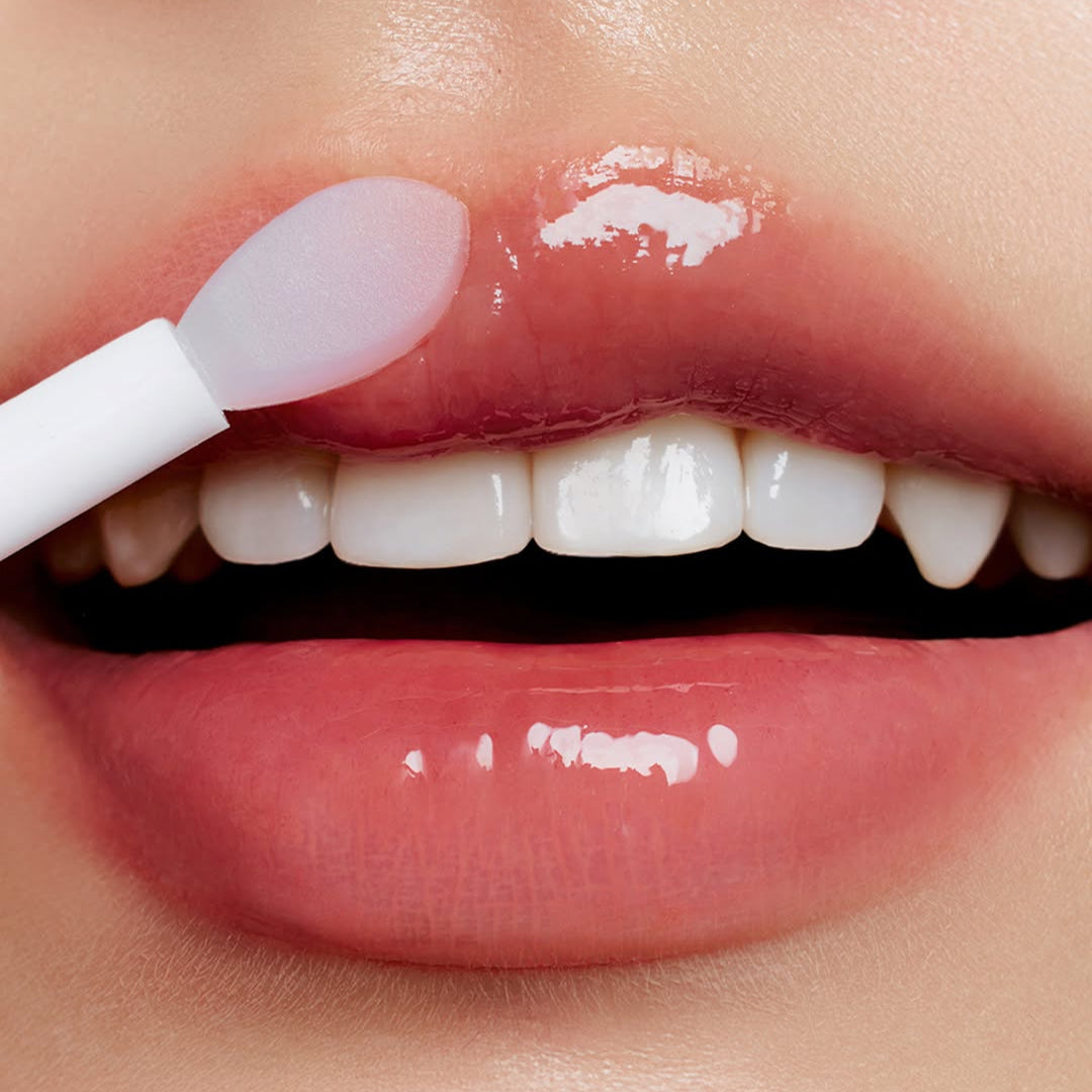 ABIB PDRN Collagen Lip Mask Glazed Jelly 11g application on lips