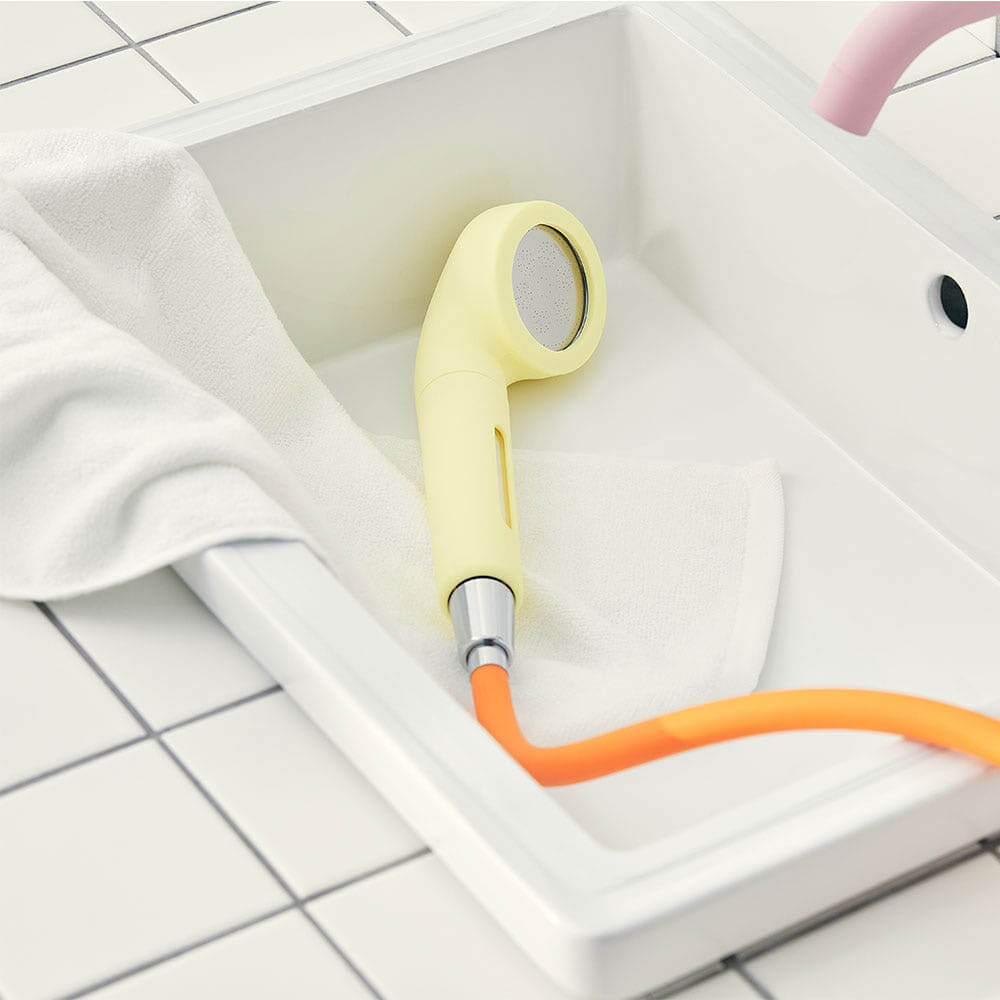 Bodyluv Puresome Color Tube Shower Hose