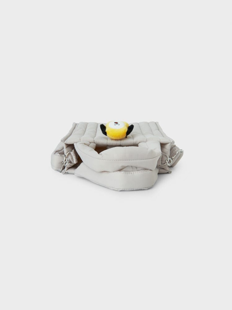 BT21 CHIMMY QUILTED BAG WITH FACE PLUSH BADGE WINTER EDITION