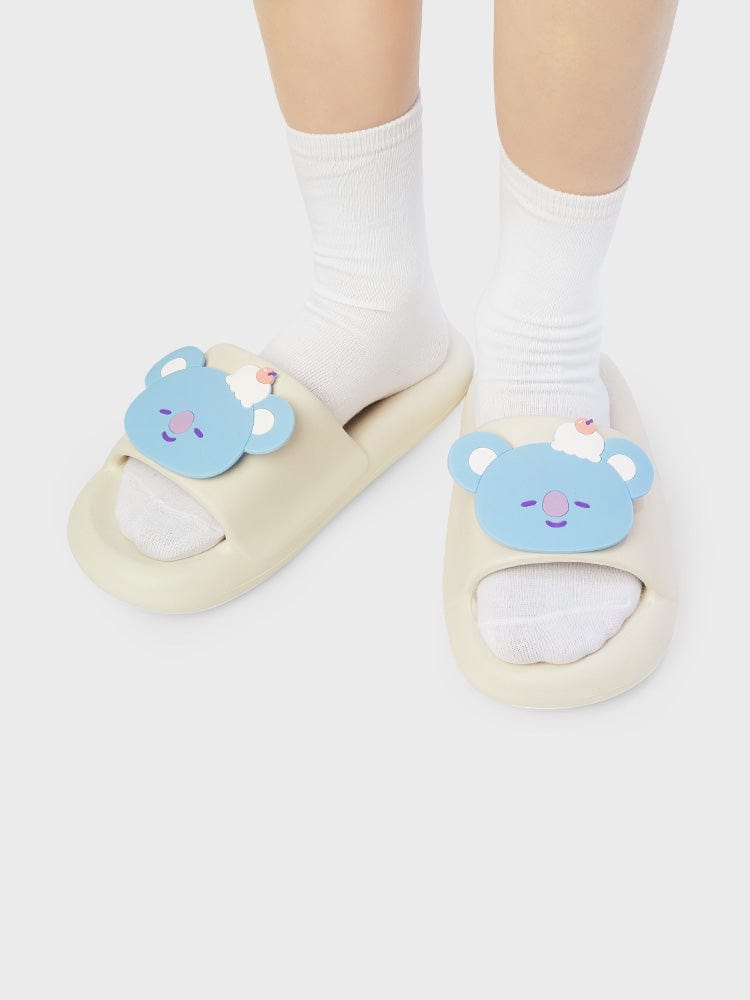 BT21 KOYA SLIPPERS ON THE CLOUD EDITION