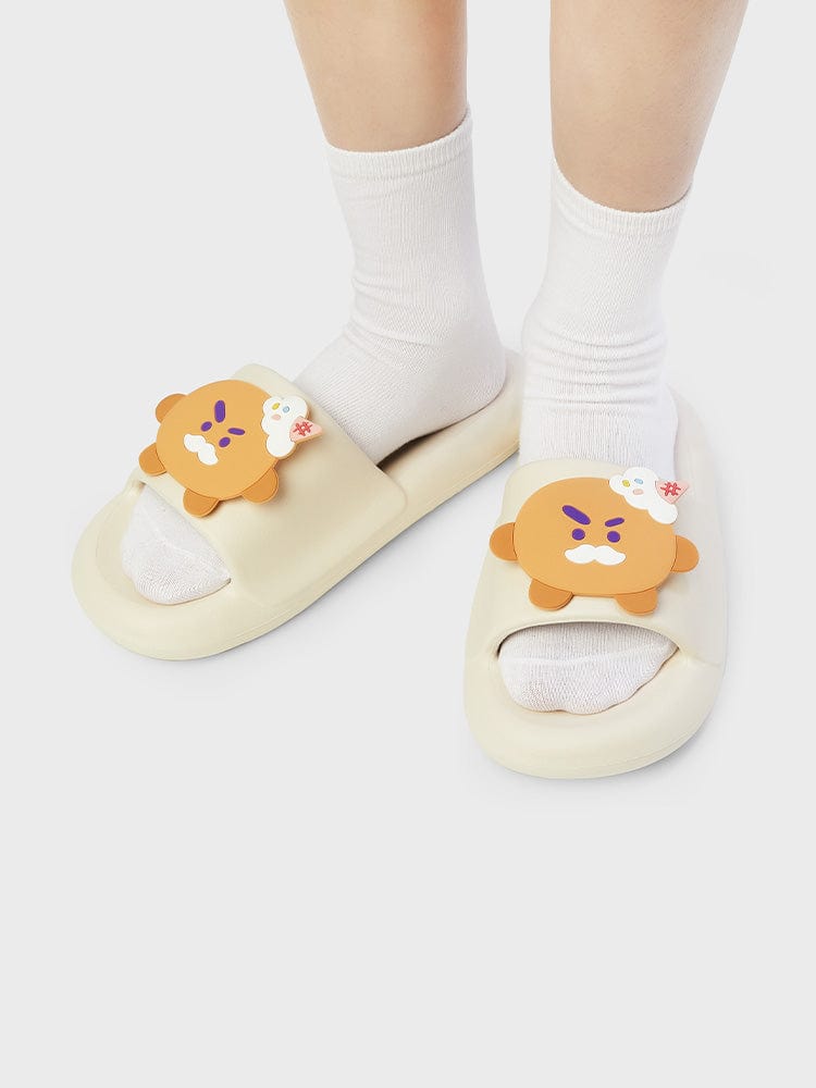 BT21 SHOOKY SLIPPERS ON THE CLOUD EDITION