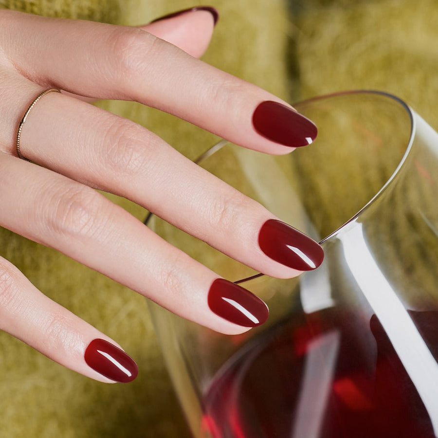 Dashing Diva Classic Burgundy (Oval)