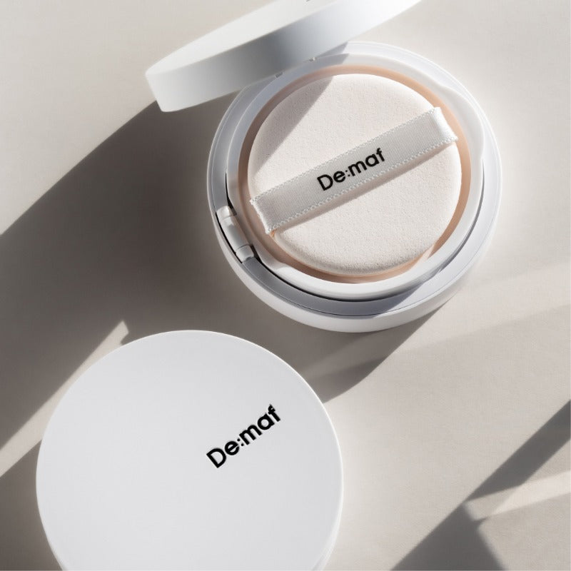De:Maf Bora Blossom Tone-Up Cushion