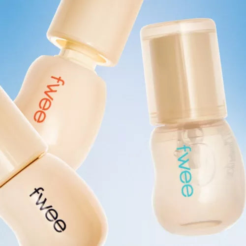 FWEE 3D Changing Gloss bottles on a blue background, showcasing innovative design and packaging.