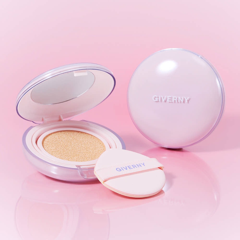 GIVERNY Dewy Glassy Cushion 13gX2 (Main Product + Refill) (SPF 50+ PA+++) beauty product packaging on pink background