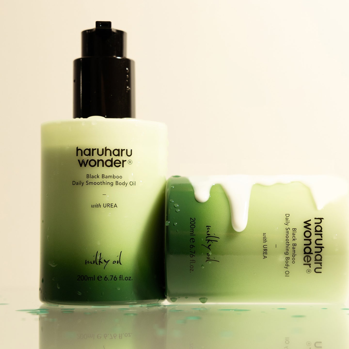 HARUHARU Black Bamboo Daily Smoothing Body Oil 200ml product image with urea ingredients and moisturizer benefits