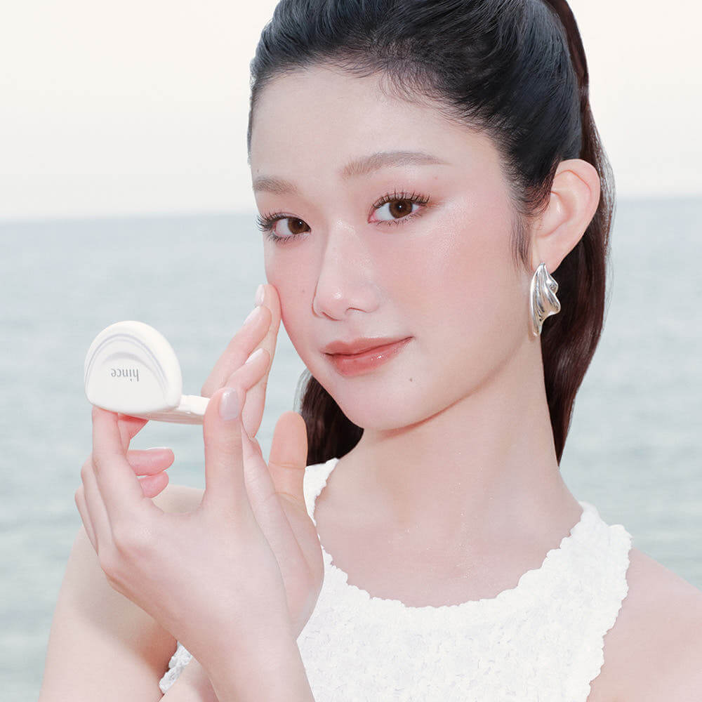 Hince Half Moon Cheek 7 Colors
