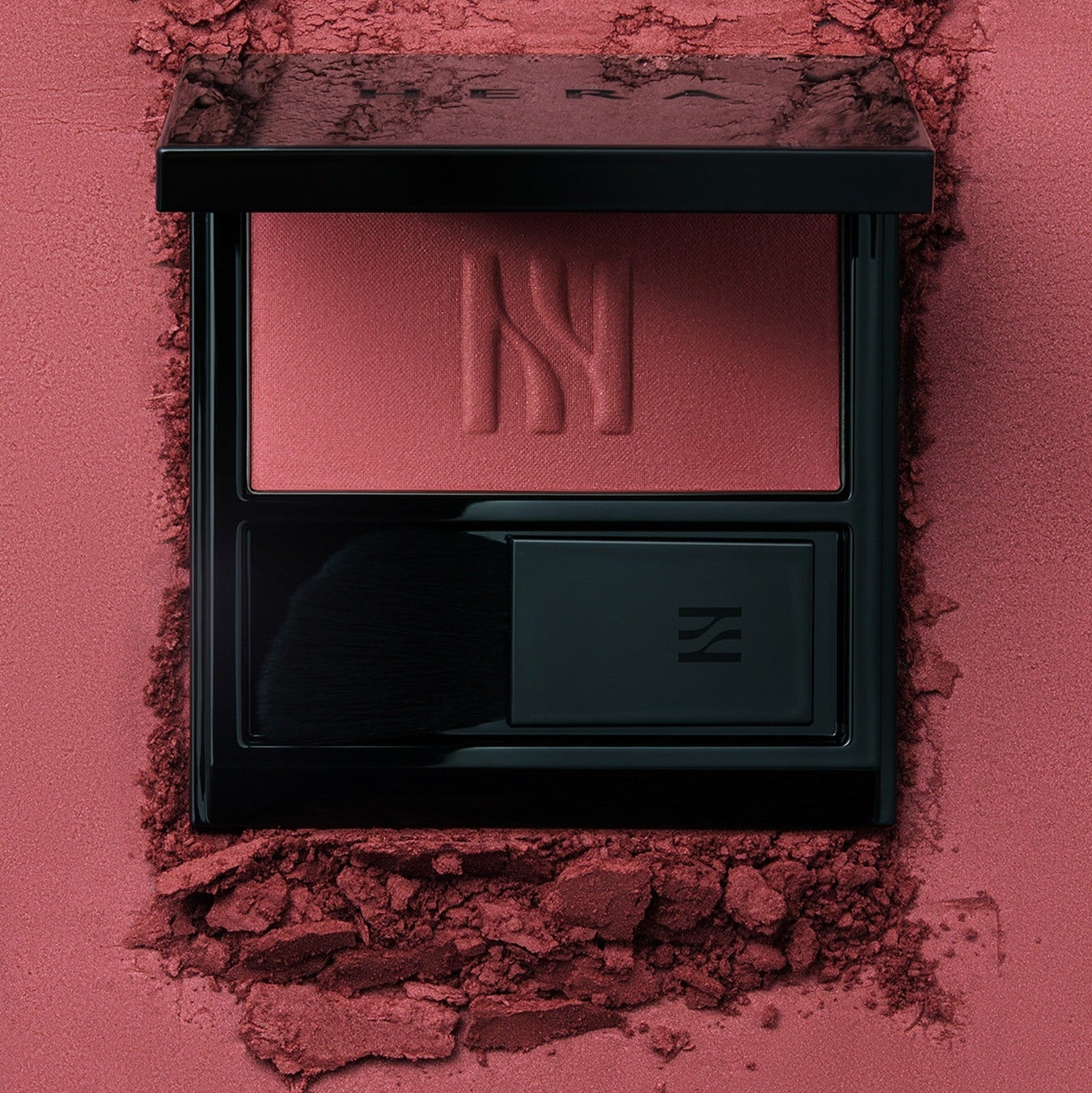 HERA Hera Blush 5.5g in elegant packaging, showcasing the rich and vibrant color of the makeup product.