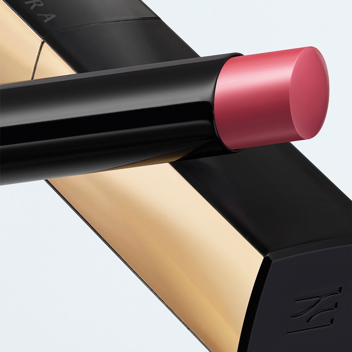HERA Rouge Clasyy 3.5g lipstick in elegant gold and black packaging