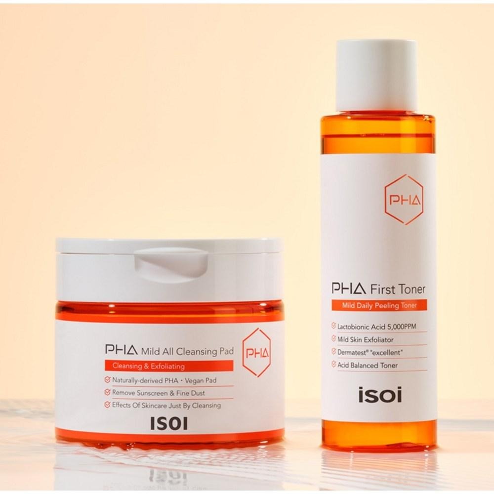 ISOI PHA Mild All Cleansing Pad 60 sheets next to PHA First Toner on a light background