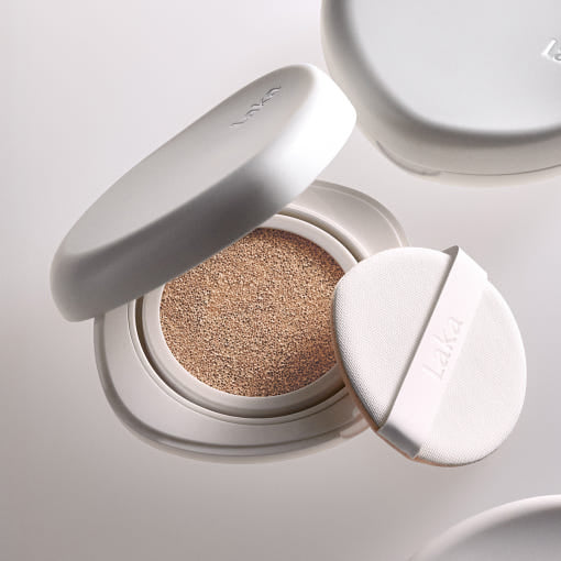Open LAKA Bonding Cover Cushion with applicator on a white background.