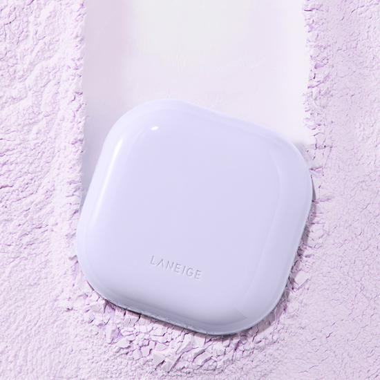 LANEIGE Neo Tone Up Finish Powder 7g compact on a textured background