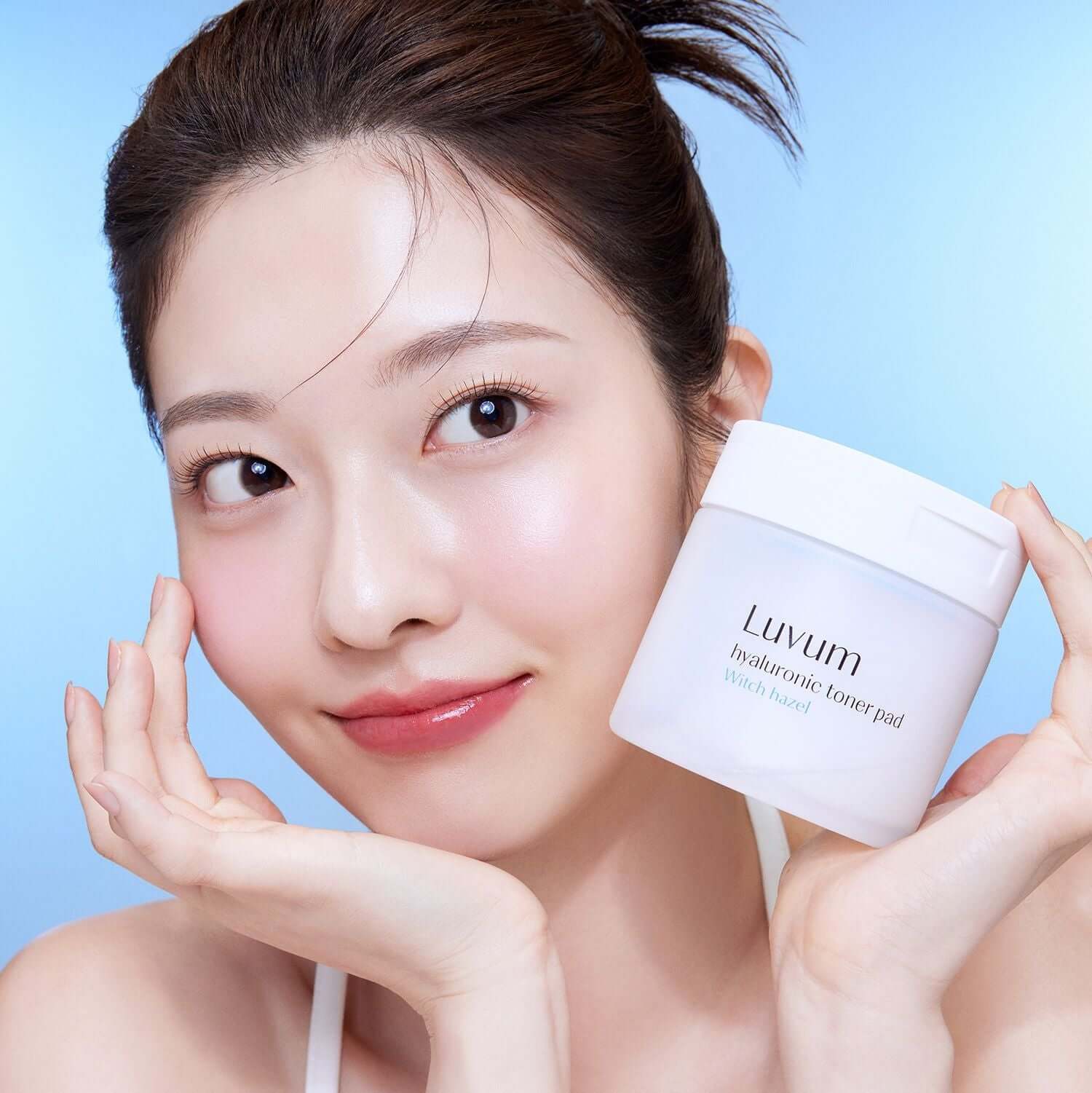 Luvum 1 Hyaluronic Acid Toner Pads 60 Sheets