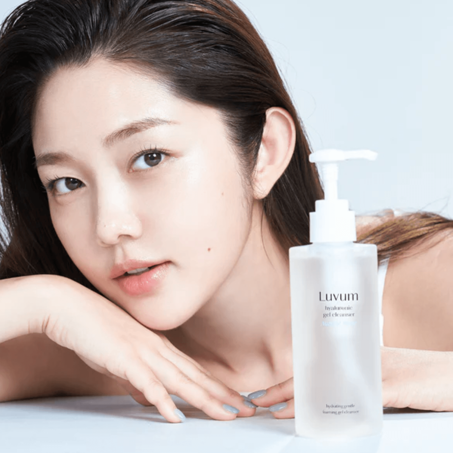 Luvum Bamboo Hyaluronic Acid Moisture Gel Cleanser 200ml