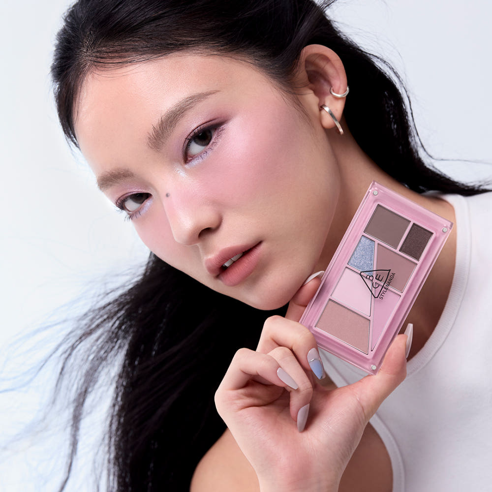 3CE Layer It All Eye Palette 7.5g
