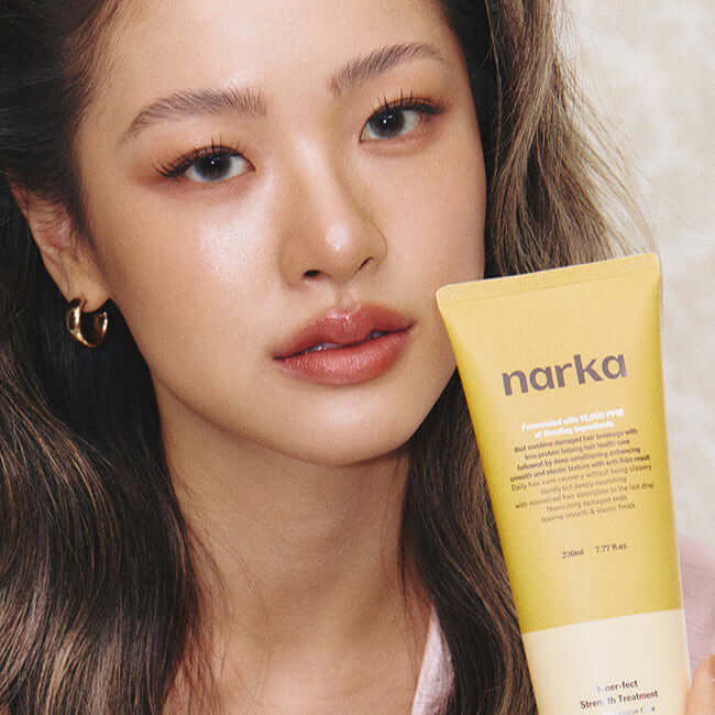 NARKA Innereffect Strength Treatment displayed next to model, showcasing product benefits.