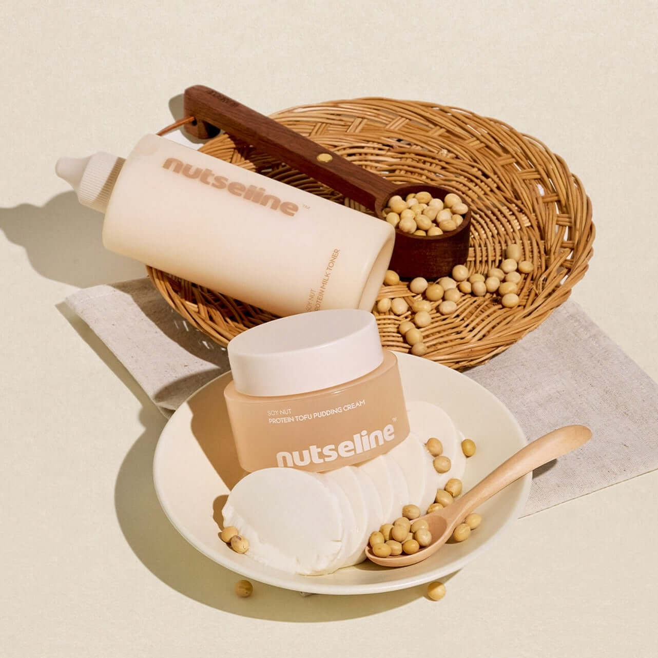 Nutseline Soy Nut Line 2 Types (Cream/Toner)