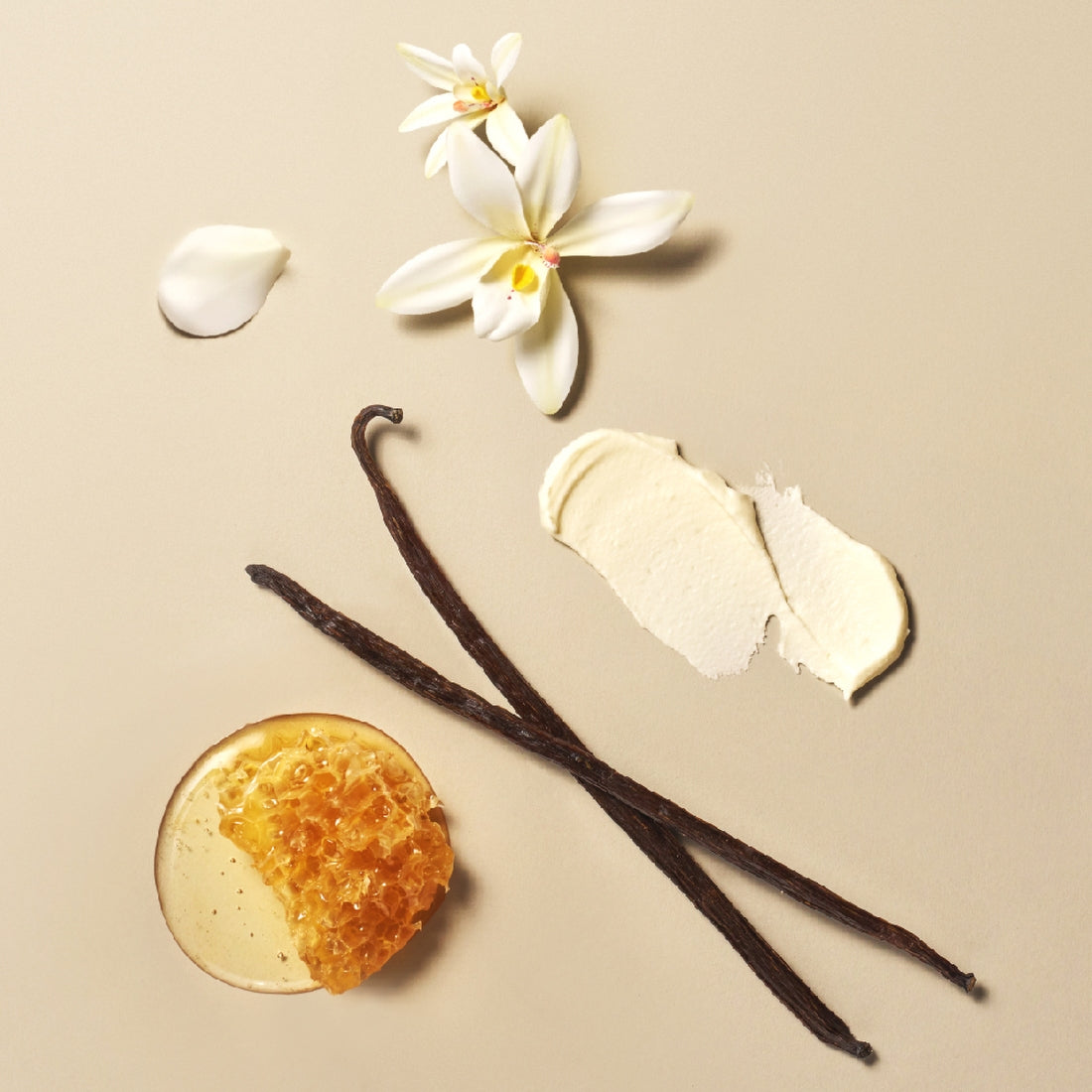 OSULLOC Vanilla Honey Black Tea 20 P ingredients including vanilla flowers and honeycomb