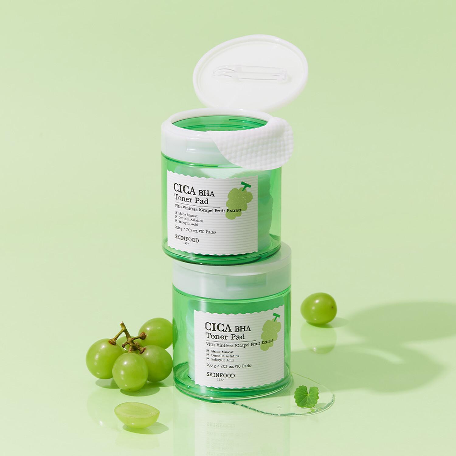 Skinfood Shine Muscat Cica Bach Toner Pad (70 Sheets)