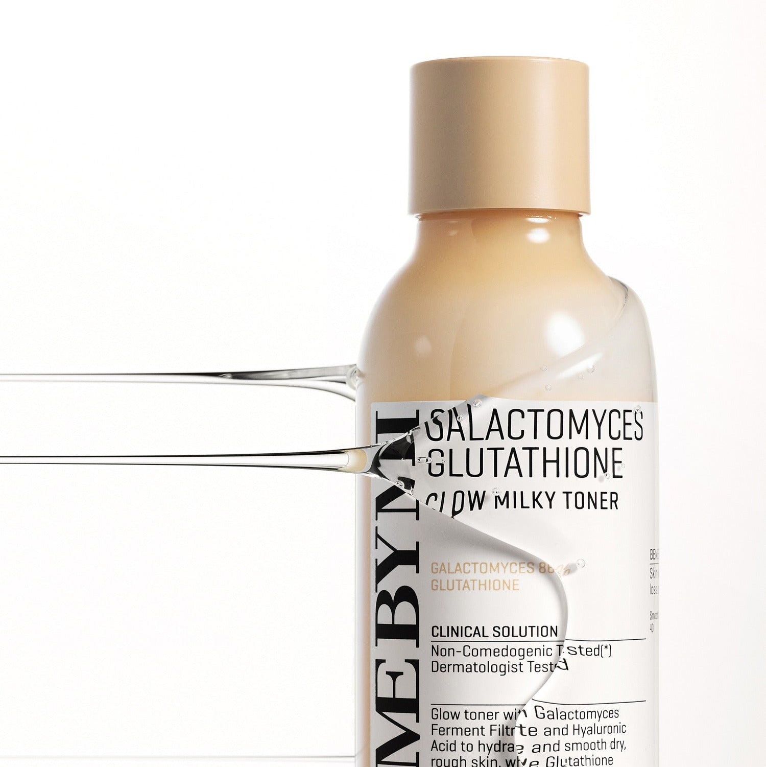 SOME BY MI Galactomyces Glutatione Glow Milky Toner 200ml with hydrating and smoothing formula in a clear bottle.