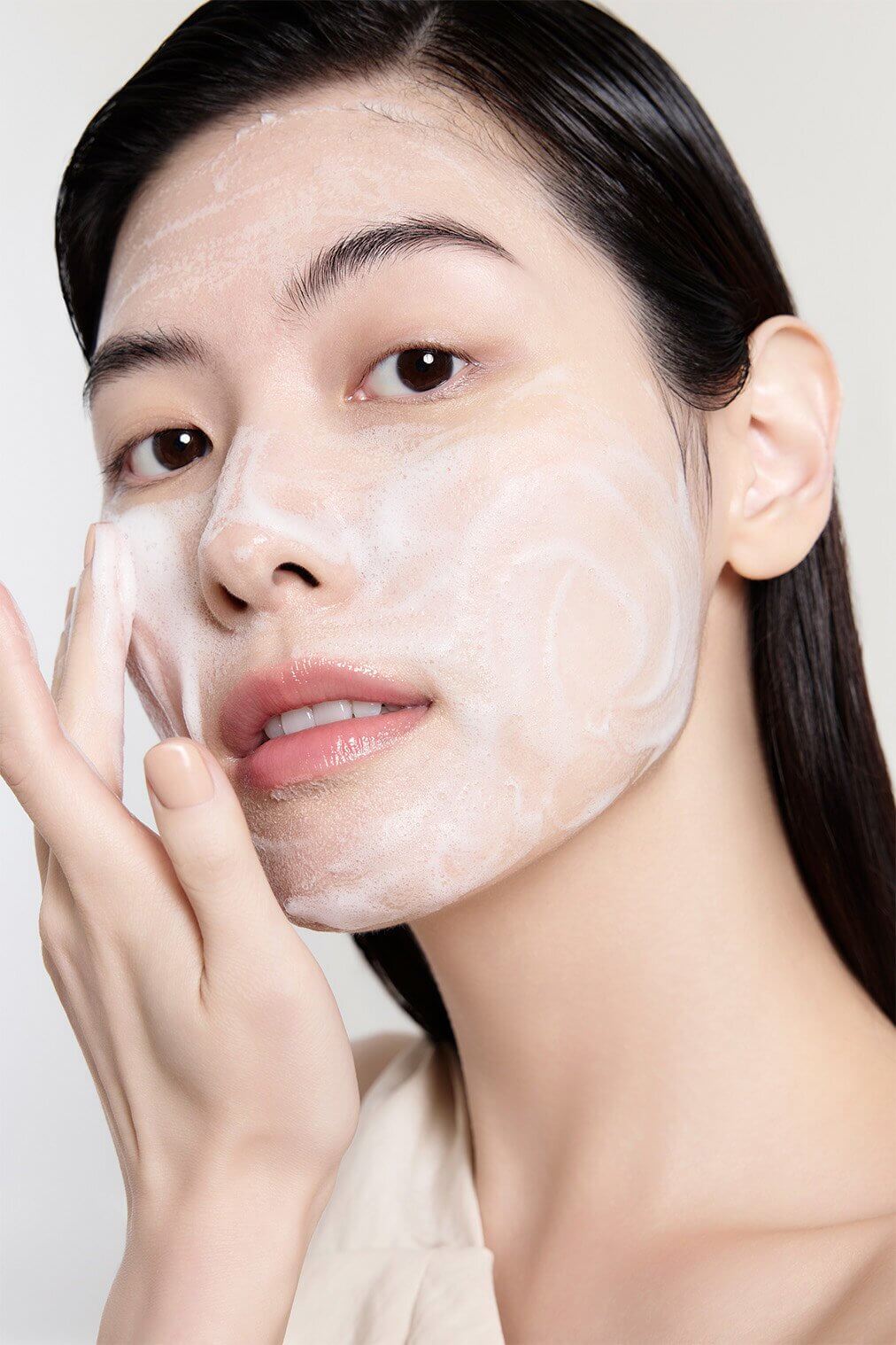 Sulwhasoo Ginseng Rejuvenating Cleansing Foam 150g