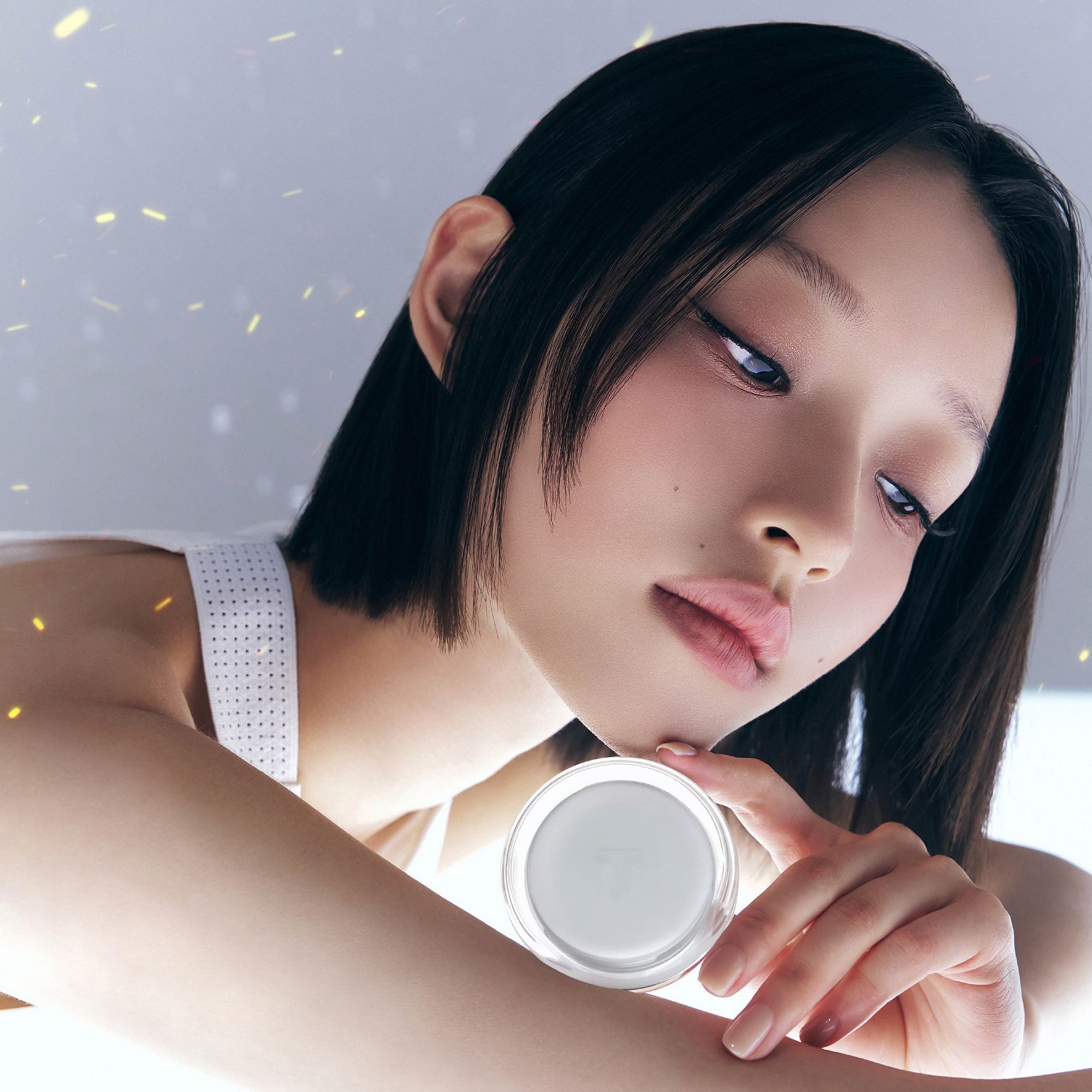 Person holding TENSE Hybrid Makeup Saver in a reflective pose