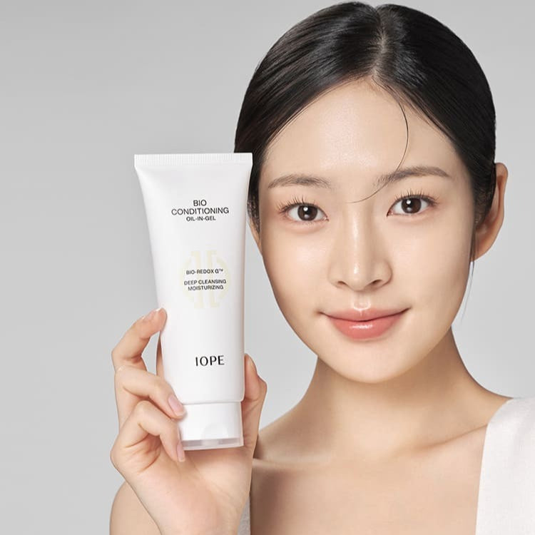 IOPE Bio Conditioning Cleansing Oil-in-Gel 150ml - Kool Seoul Korean K-Beauty