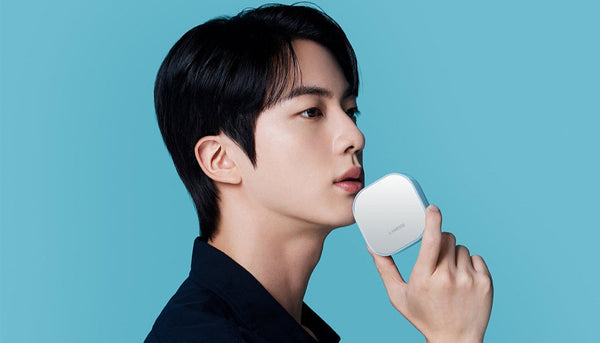Flawless Skin in Seconds: Discover the LANEIGE Neo Cushion Mewy with a sleek design.