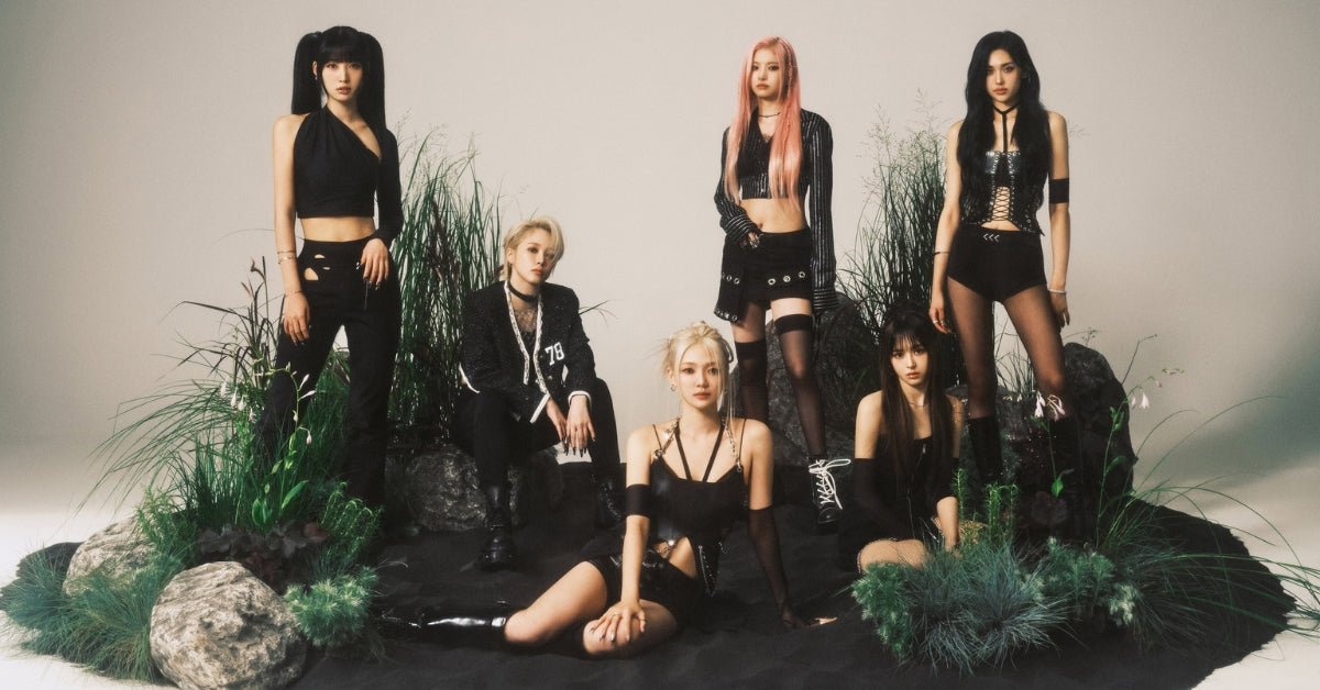 New on EVERGLOW EVERGLOW K-POP・アジア Single Style and Comparisons, Group Boy “First,” K-POP・アジア