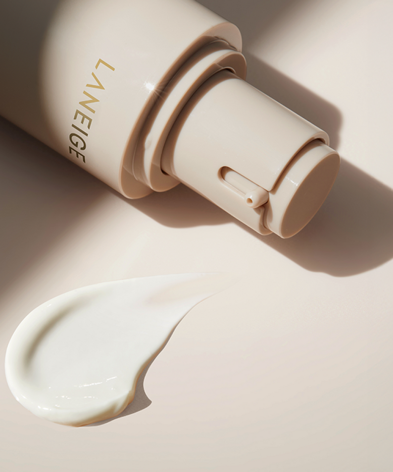 Laneige Perfect Renew 5D Sun Protector Essence SPF50+ Pa++++