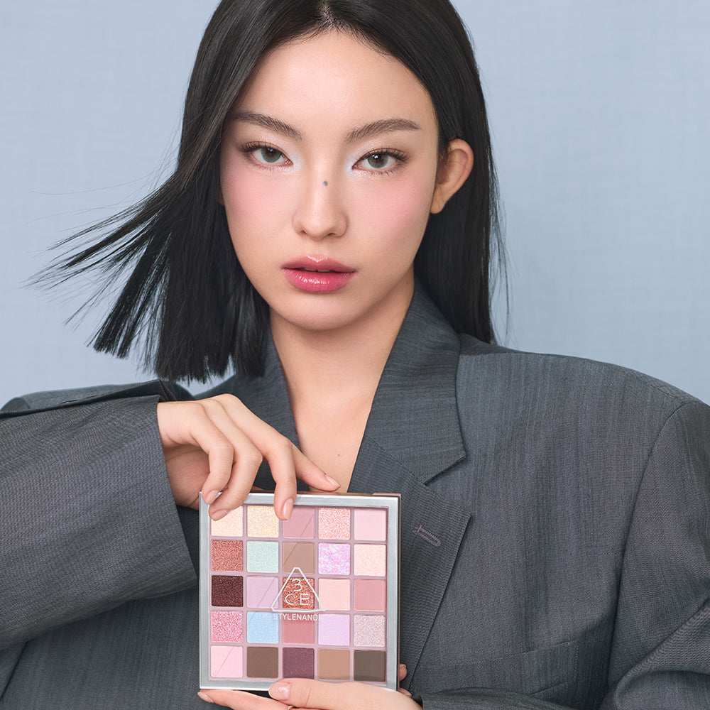 3CE XL Eyeshadow Palette Mood Shifter