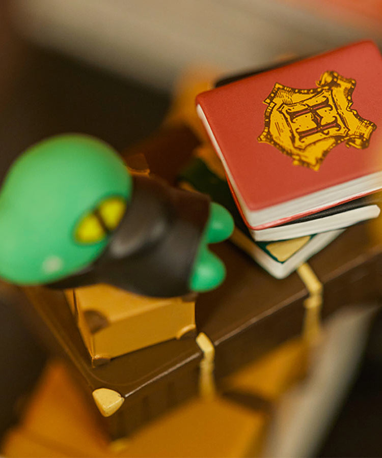 XFriends Figurine Chunsik - Official Kakao Friends merchandise | Koolseoul