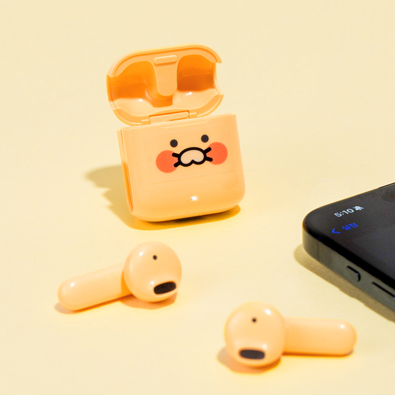 Mini TWS Chunsik Headphones - Official Kakao Friends merchandise | Koolseoul