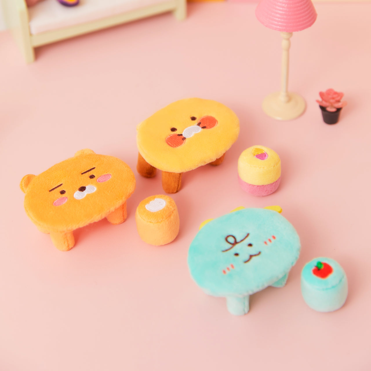 (OOTD) Plush Ryan &SET - Official Kakao Friends merchandise | Koolseoul