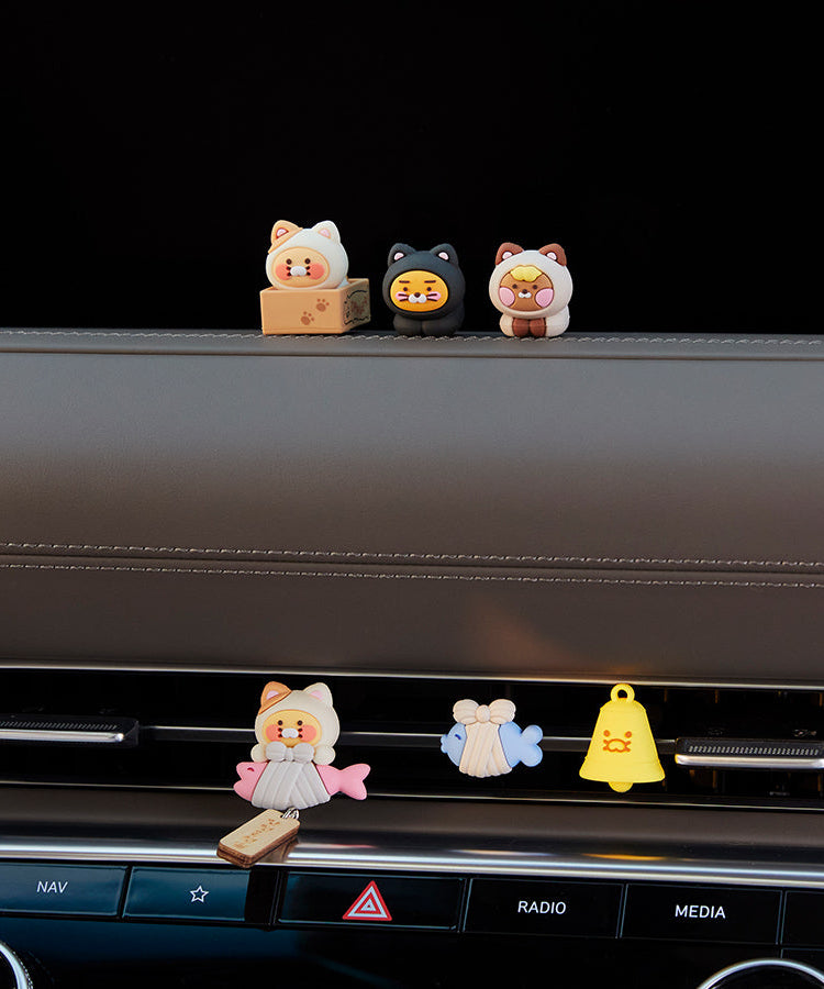 Figurine Chunsik Car Accessory - Official Kakao Friends merchandise | Koolseoul