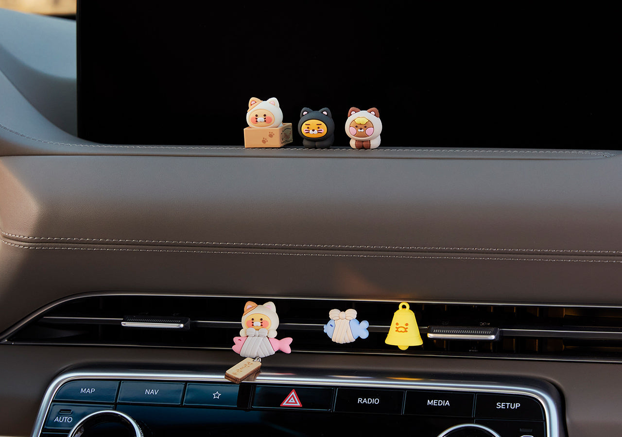 Figurine Chunsik Car Accessory - Official Kakao Friends merchandise | Koolseoul